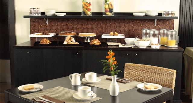 Enjoy a rich buffet breakfast at the Best Western Hotel Le Favaglie Cornaredo