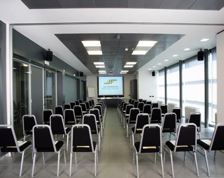 Discover how to organize your conferences in Cornaredo at the Best Western Hotel Le Favaglie